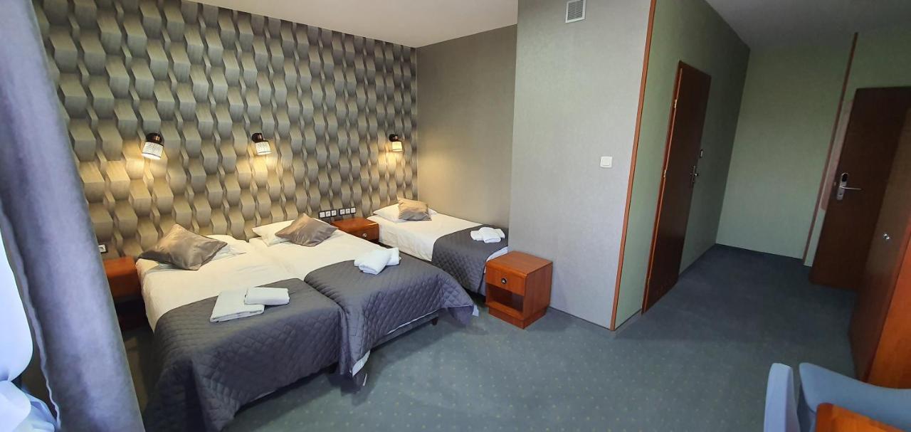 Hotel Bursztynowy Jozefow na Wisla Exterior photo